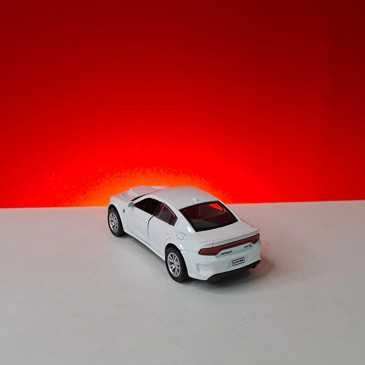 ماکت دوج چارجر SRT — نما 10