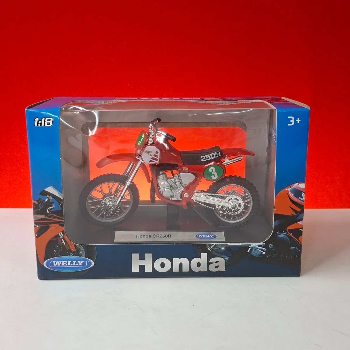 ماکت موتور هوندا CR 250 R برند ویلی — نما 6