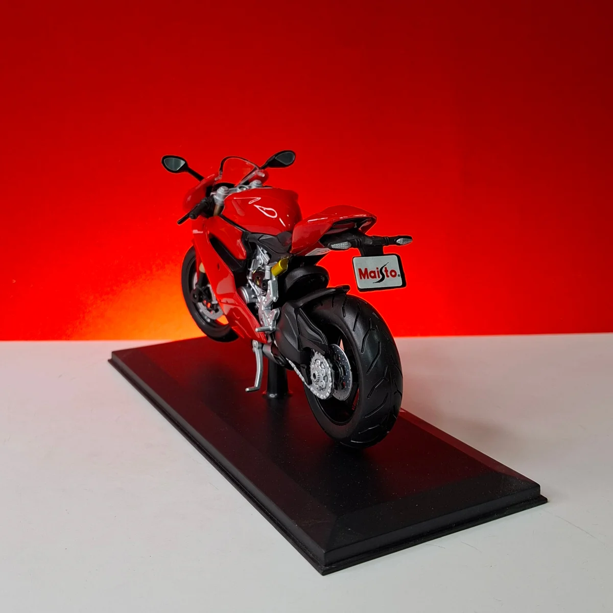 ماکت موتور Ducati1199 panigale — نما 5