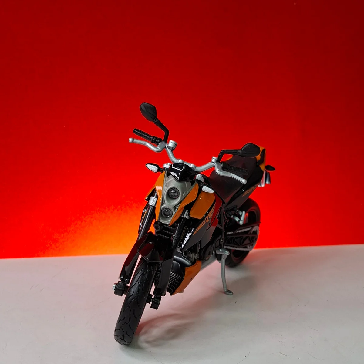 ماکت موتور KTM 690