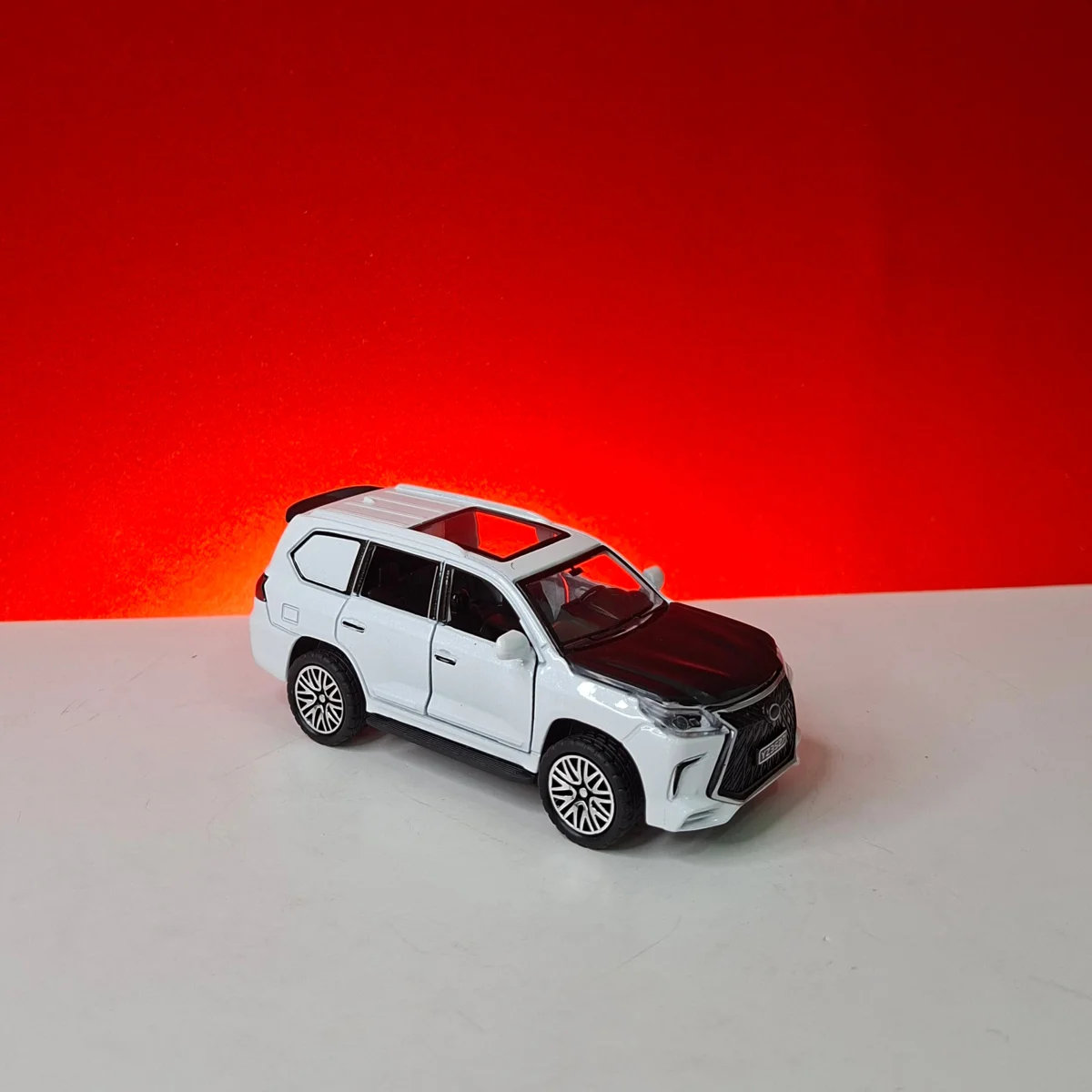 ماکت لکسوس lx 570 — نما 11
