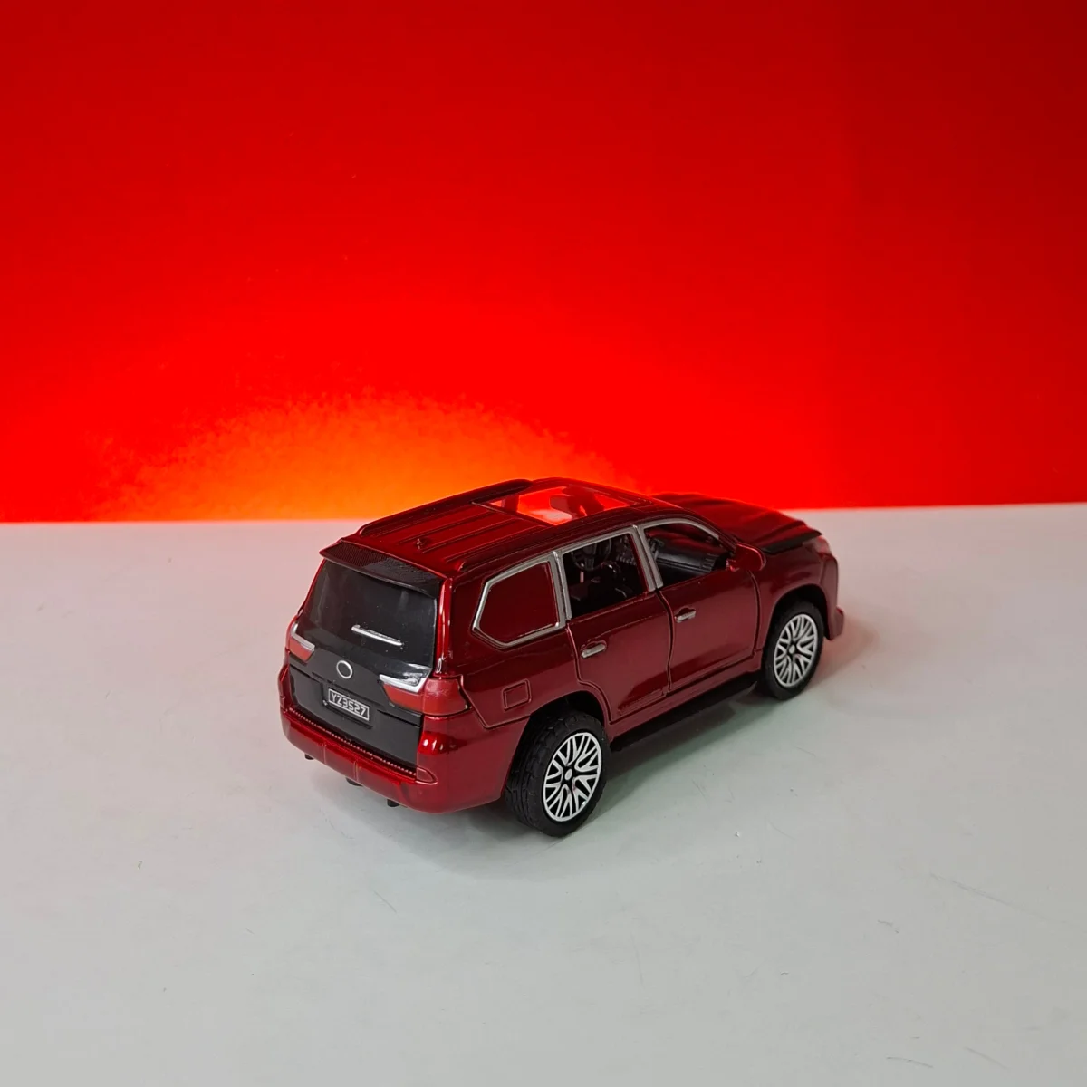 ماکت لکسوس lx 570 — نما 4