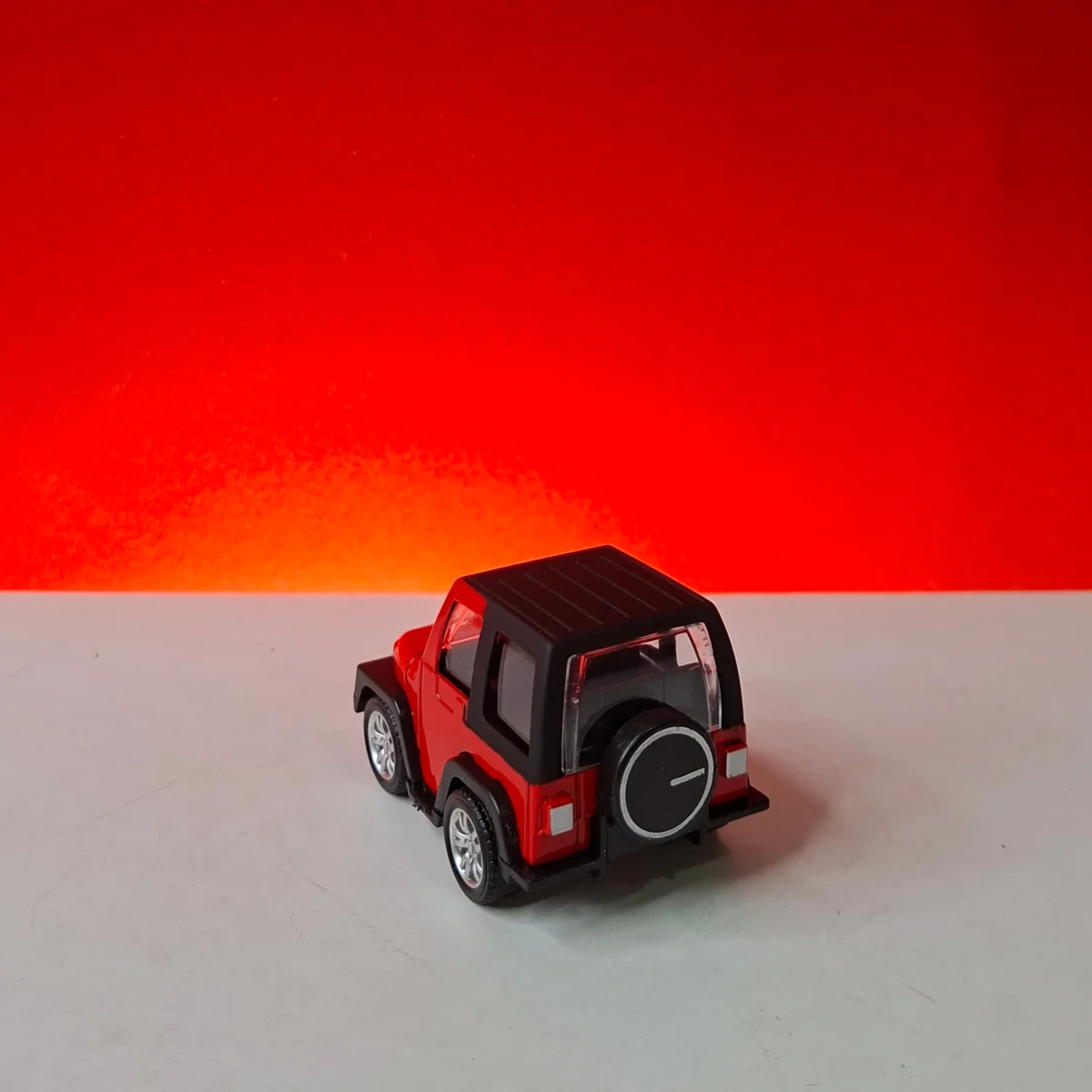 ماکت بندانگشتی — نما 5